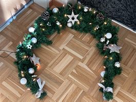 Weihnachtsbeleuchtung / Türbogen-Girlande mit Lichterkette
