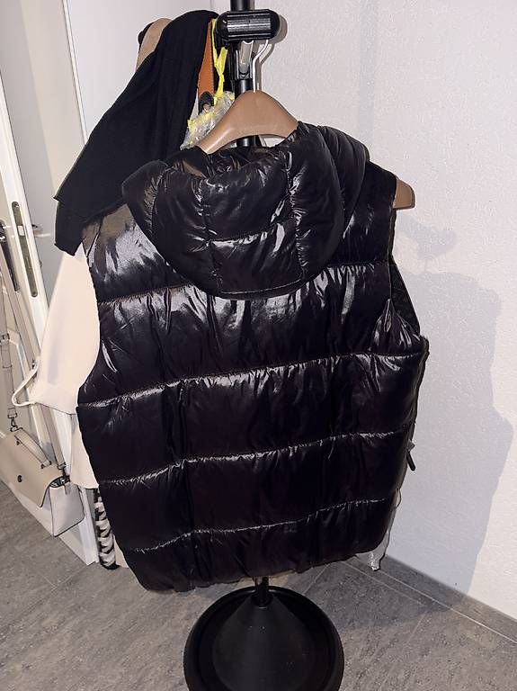 Gilets: Superdry Weste – D'occasion à Obergerlafingen par raj_5njg 3