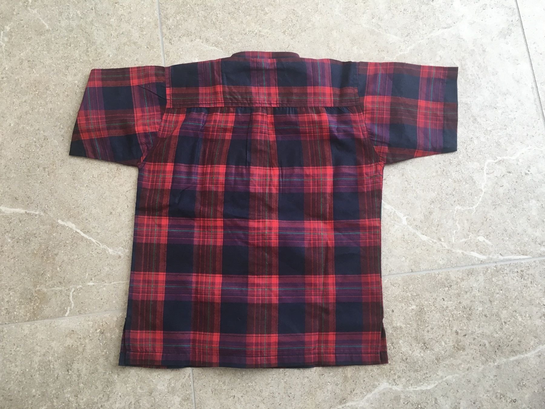 Camicie, T-shirt & Polo: Sommerhemd Gr. 98-104, neu! – Nuovo (secondo la descrizione) da Gächlingen venduto da Tara_devi 1