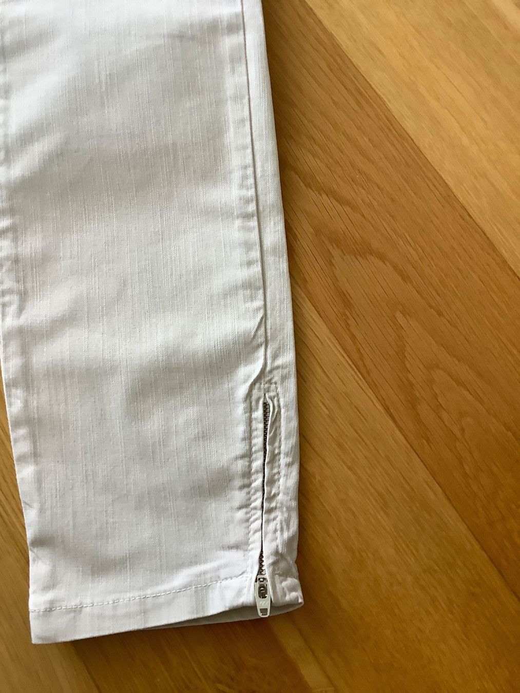 Opus Jeans: Opus 7/8 Jeans, helles beige, in Gr. 36 – Usato da Kreuzlingen venduto da shopaholicatheart_4 5