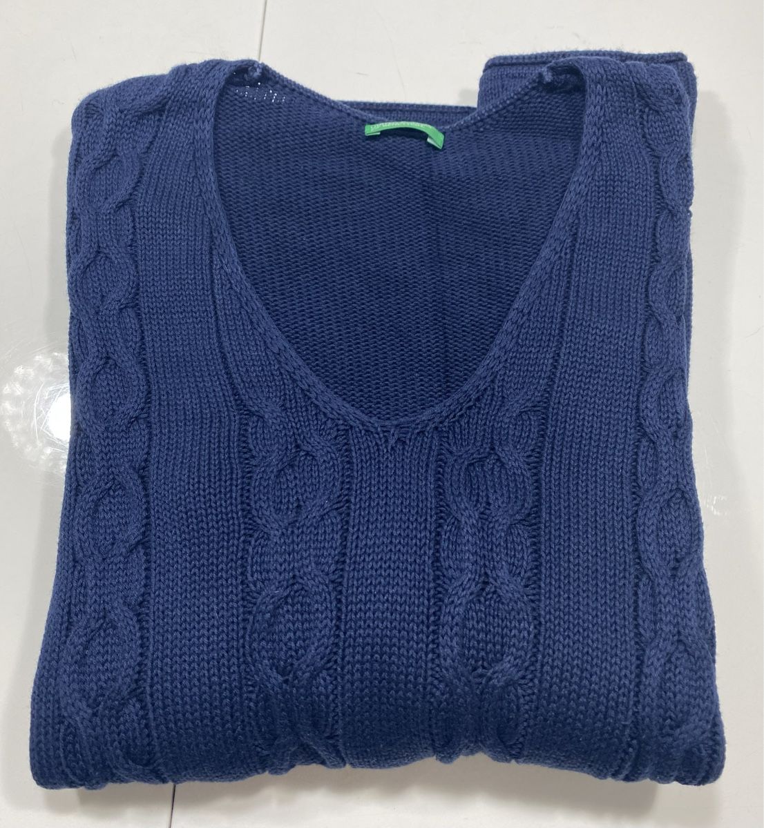 Benetton Pullover & Sweatshirts: Benetton Pullover 🌸 – Gebraucht aus Opfikon von Luis144 1