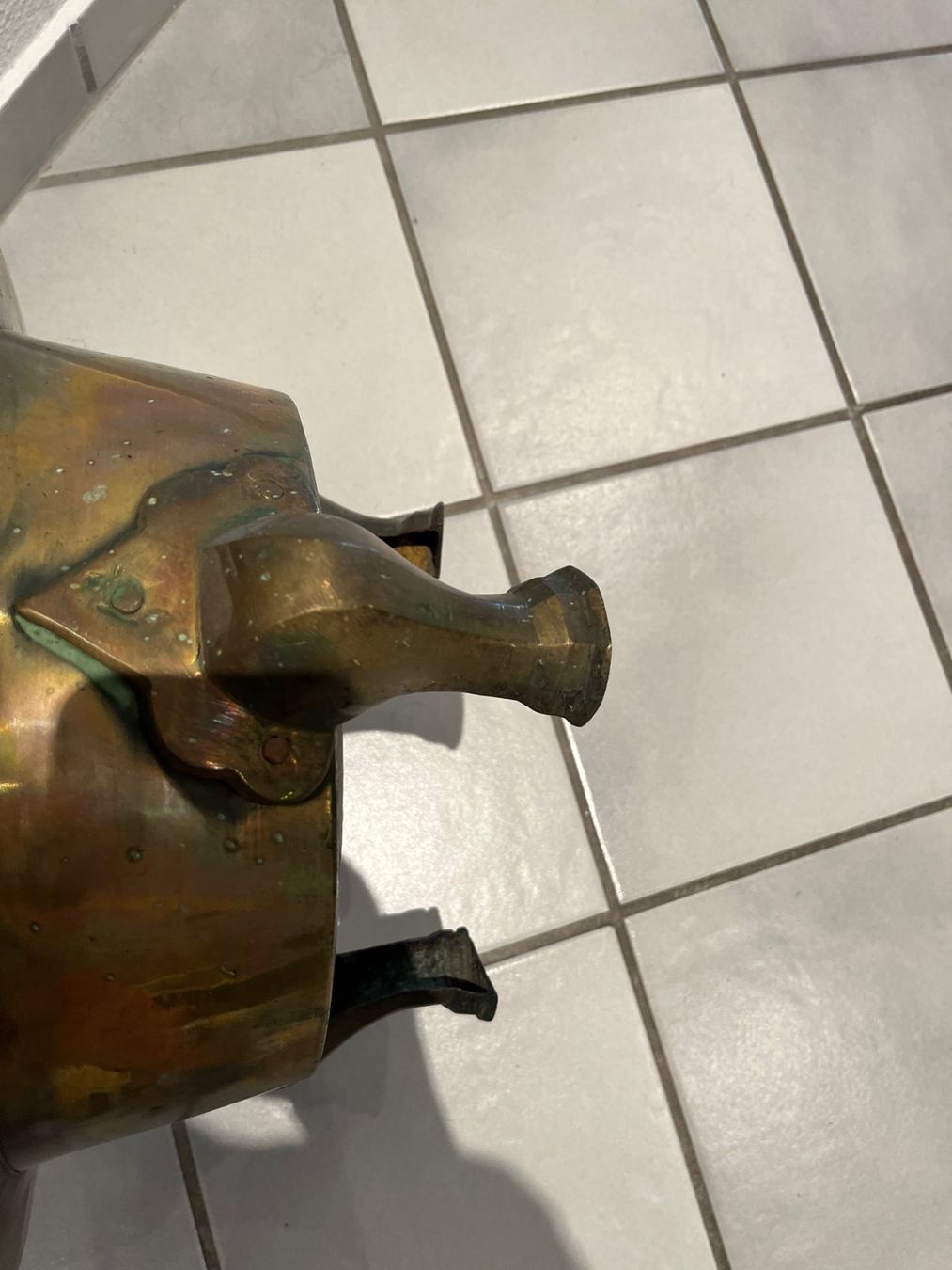 Blumentöpfe: Antike Schale aus Messing mit drei Füssen – Gebraucht aus Solothurn von libusch 4