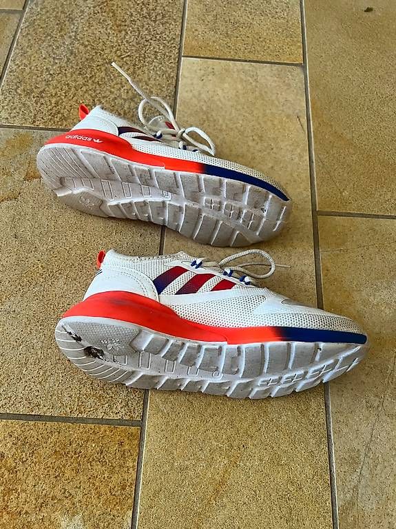 Adidas Scarpe per ragazzi: Adidas ZX, Grösse 33 1/3 – Usato da Bäch SZ venduto da chrk 2