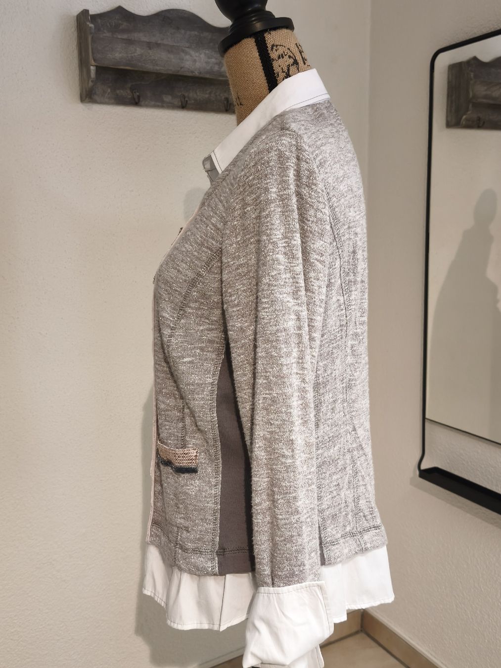 Jacken: Just White Oberteil Gr.42 neuwertig – Gebraucht aus Emmetten von SecondhandSiska 1
