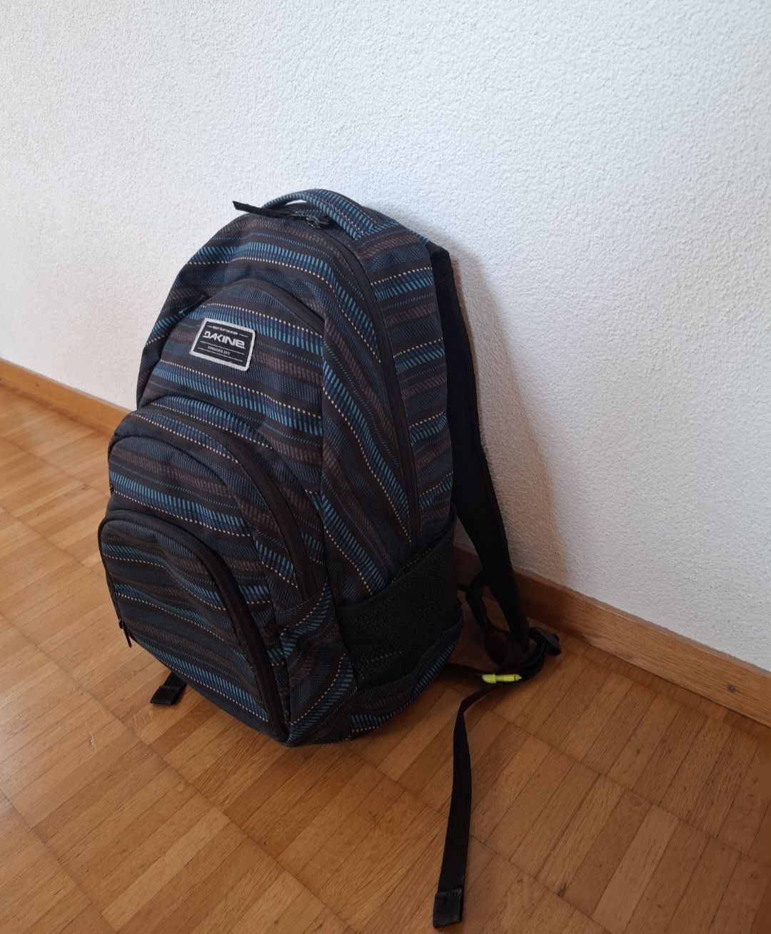 Dakine Zaini: Dakine Schulrucksack, gebraucht, 33l – Usato da Goldau venduto da sar_p9dt 1