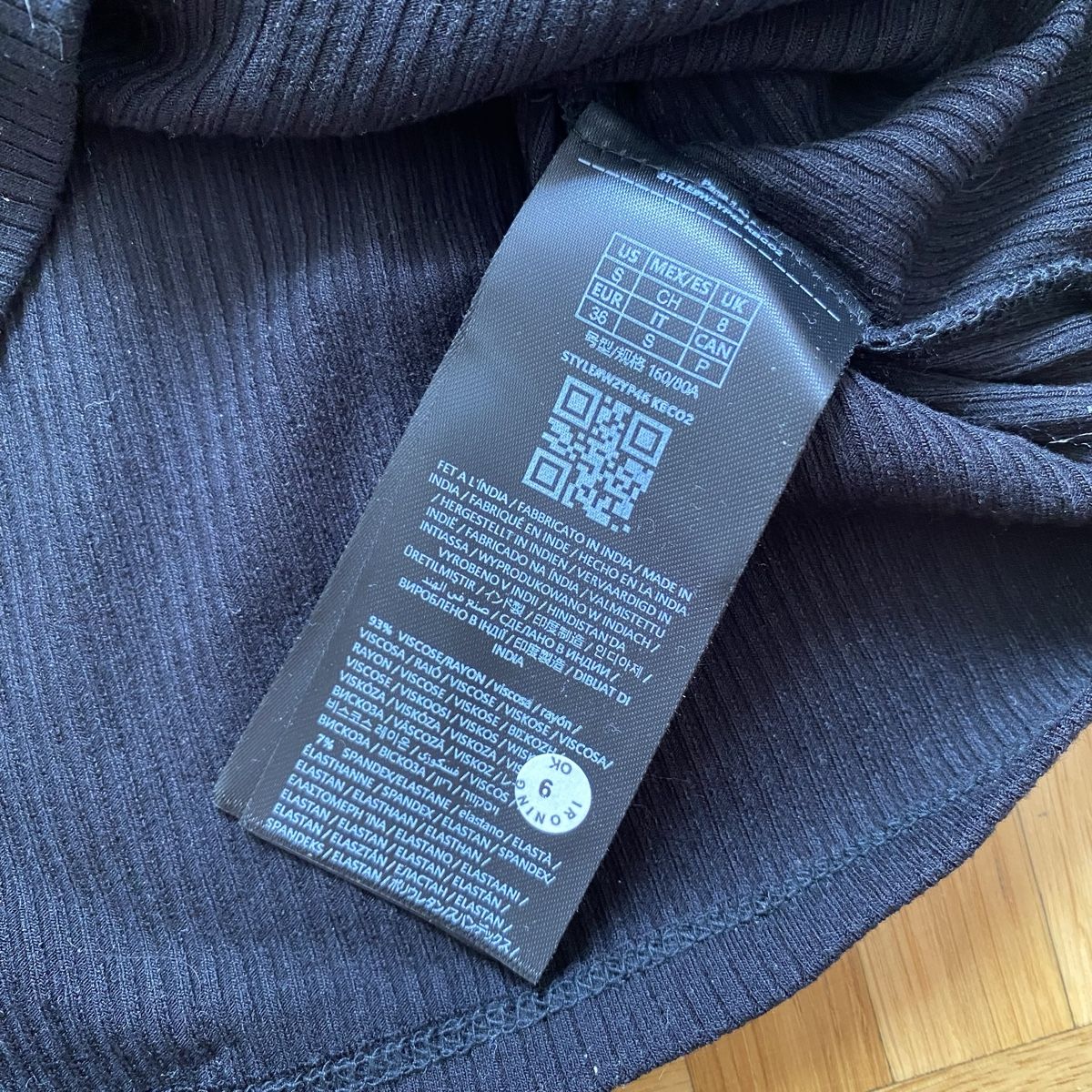 Guess Tops: GUESS Henley Sparkle Oberteil Pull mit Strass – Neu (gemäss Beschreibung) aus Givisiez von dor_xb9k 7