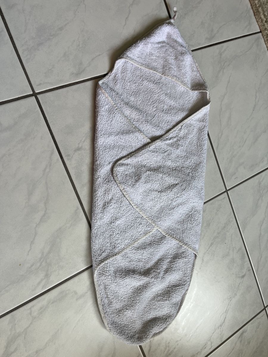 Tovaglioli: Serviette bébe  – Usato da Zug venduto da lau_xy8s 1
