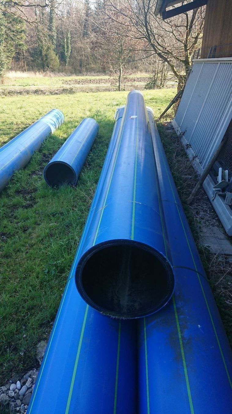 Bagger: Grosses Rohr PE Rohr – Neu und originalverpackt aus Emmen von Tyupi