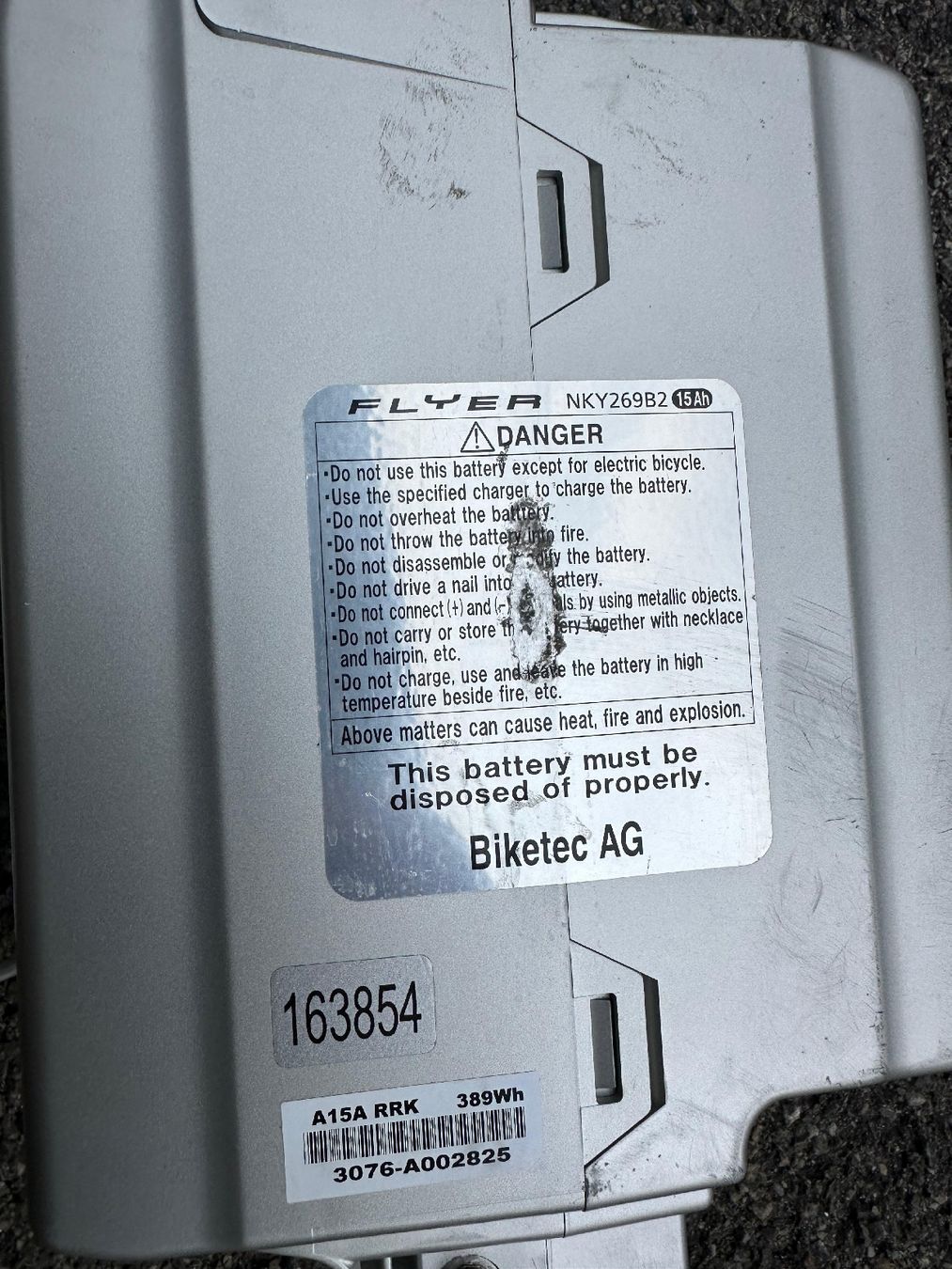 Flyer Batteries: Flyer Batterie und Ladegärat 26 Volt  – D'occasion à Trimbach par kar_2m7z 4