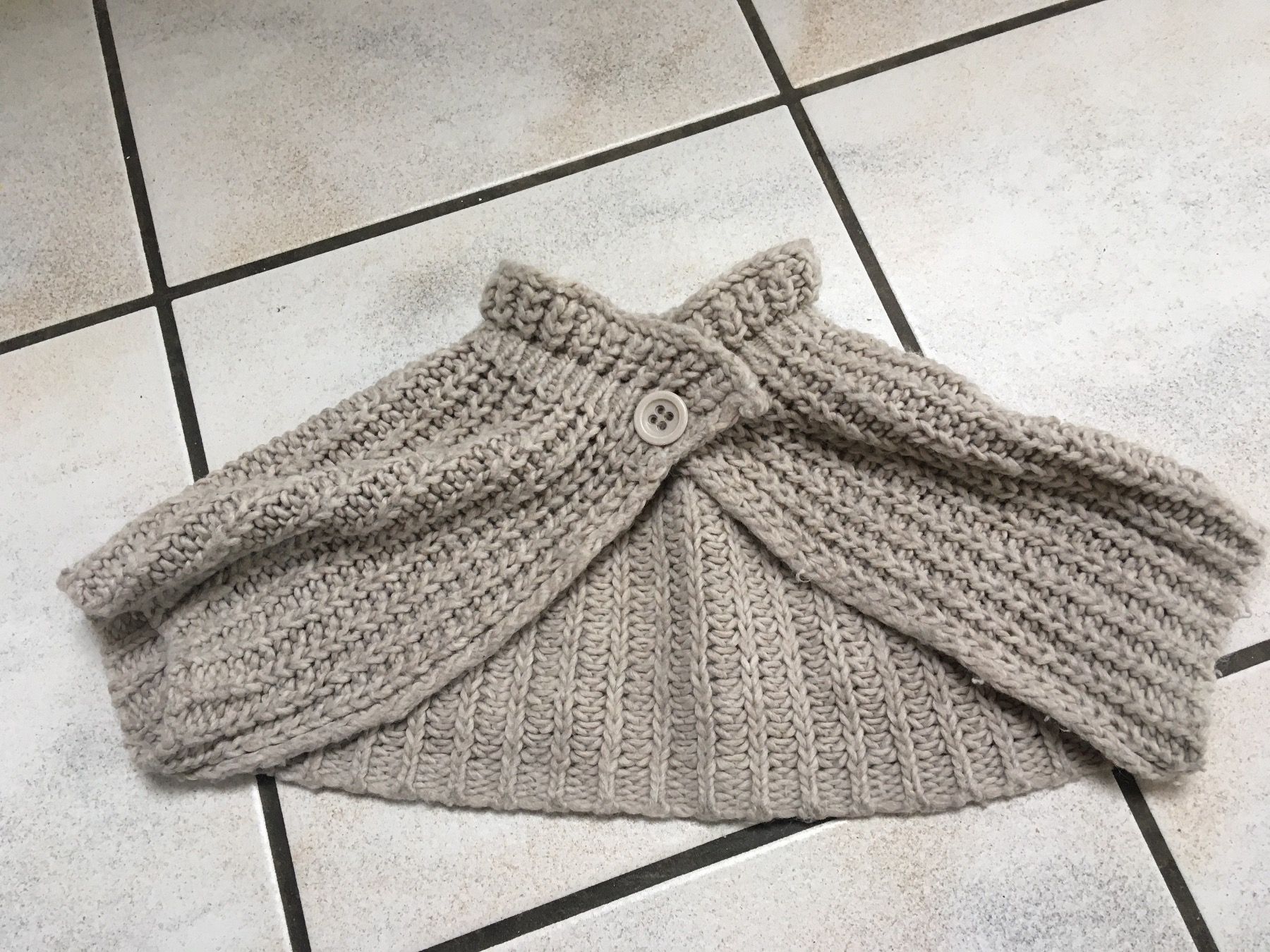 Benetton Giacche & Cappotti: Bolero 150 von Benetton – Usato da Fischbach LU venduto da stephie2009