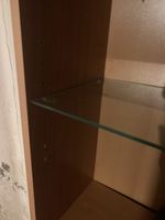 IKEA Billy bibliothèque avec tablettes en verre