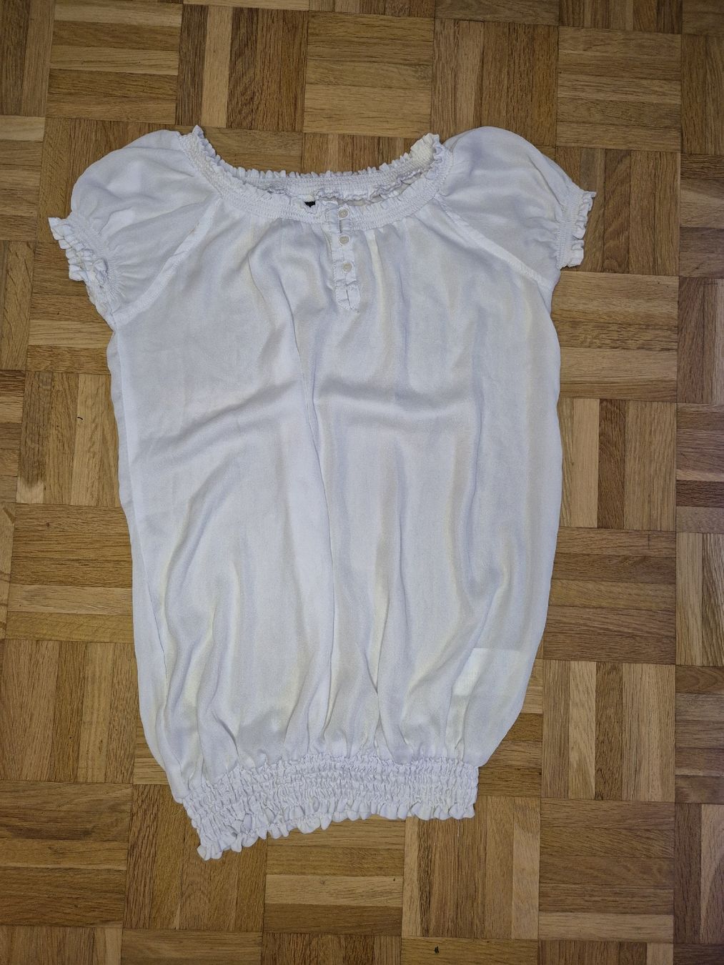 Esprit Lotti di vestiti: Kleidung Bundle; Rock, T-shirts und Kleid – Nuovo (secondo la descrizione) da Kreuzlingen venduto da soupris 2