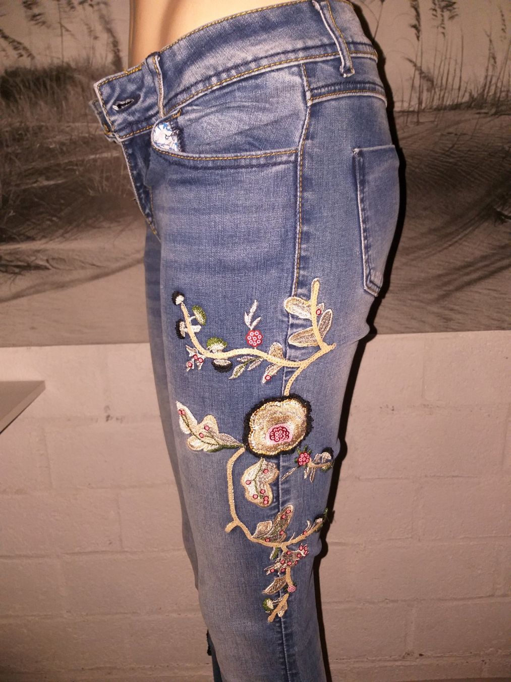 Desigual Jeans: DESIGUAL Exotic Jeans taille / Grosse 24 – Usato da Cossonay-ville venduto da Super-Price-Quality 4