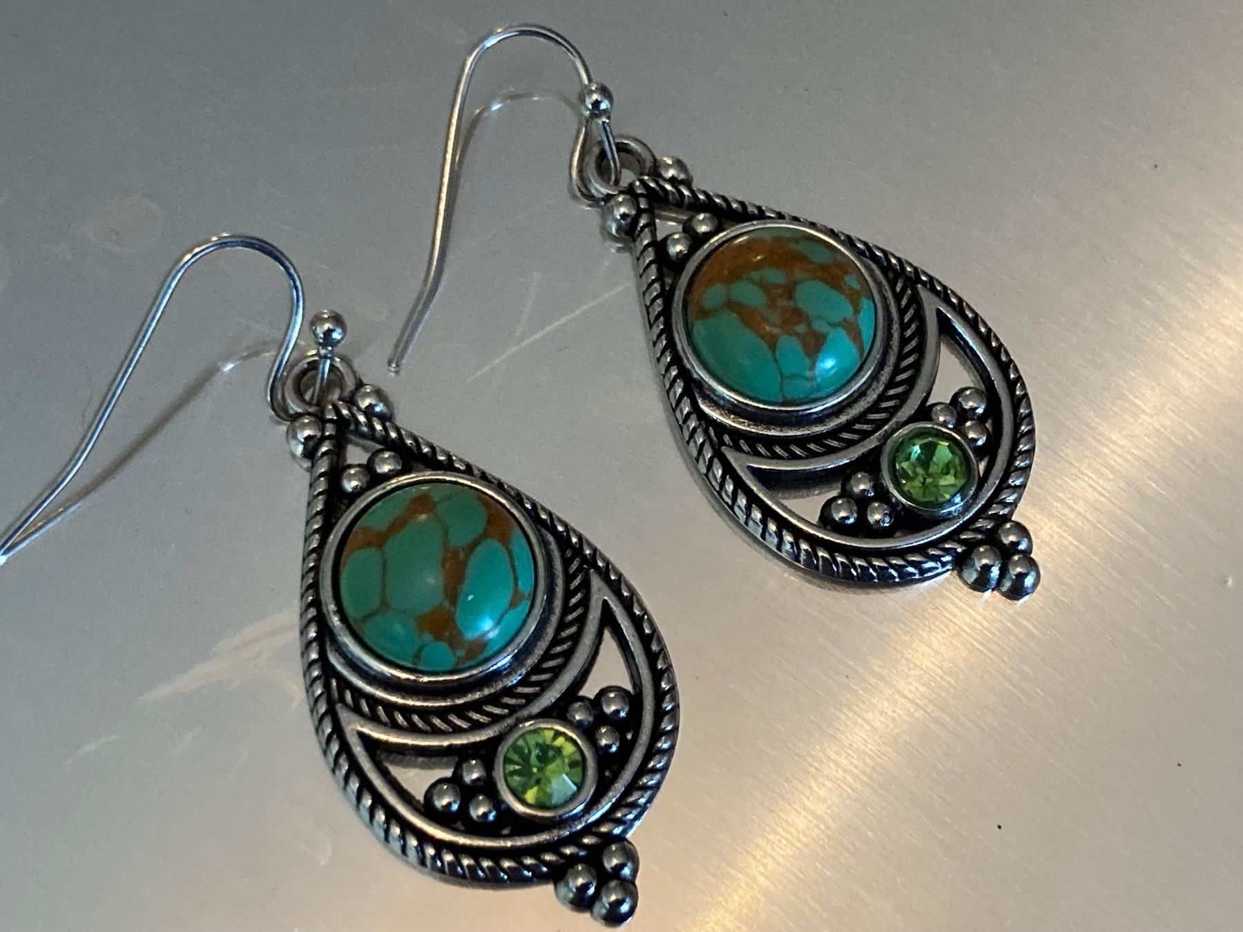 Orecchini pendenti & Orecchini a lobo: Boucles d’oreilles vintage – Usato da Marly venduto da Antigona71
