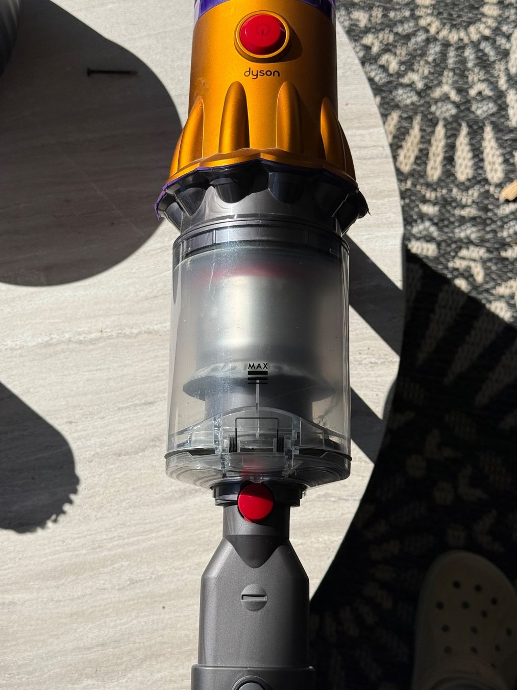 Dyson Aspirateurs & Accessoires: Dyson V12 detect slim absolute – D'occasion à Salmsach par eva_7rw2