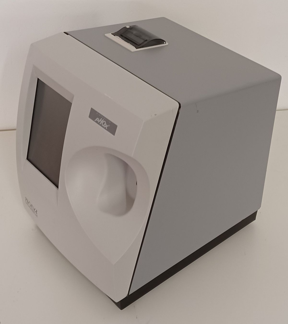 Misurare: Nova Biomedical pHOx – Usato da Niederdorf venduto da LeptonAG_Labor