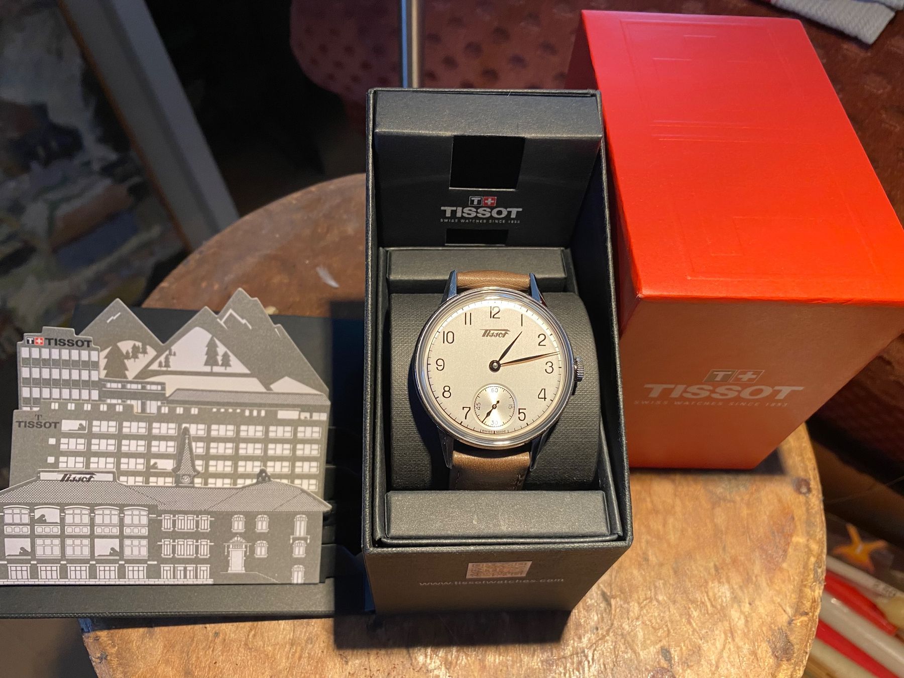 Tissot Orologi: Tissot Heritage Handaufzug – Nuovo (secondo la descrizione) da Trogen venduto da choropax 1