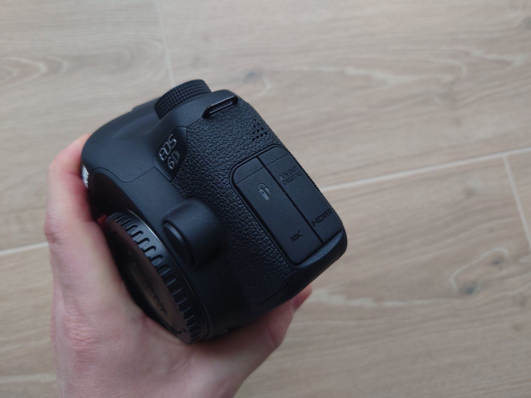 Canon Fotocamera: Canon EOS 6d body – Usato da Epalinges venduto da bracelet123 3