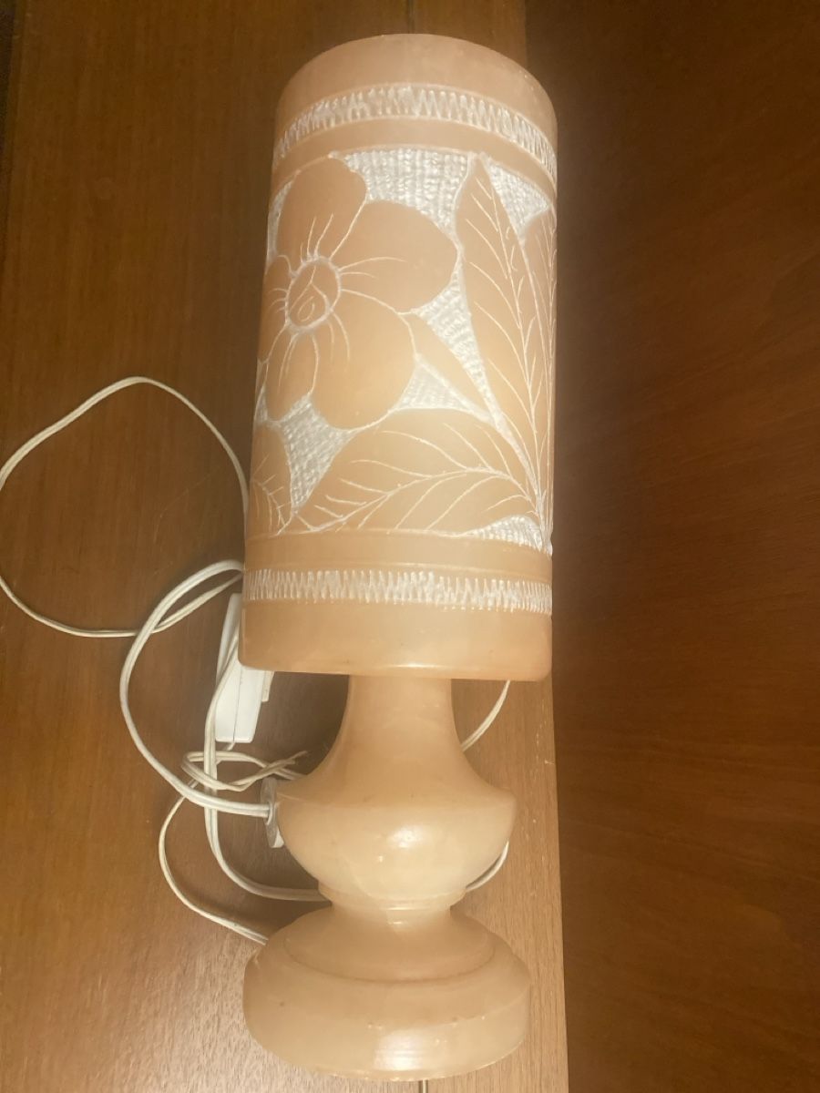 Lampen: Rosenquarz Lampe , Kunstwerk 70er – Gebraucht aus Baden von swiss-alps 1