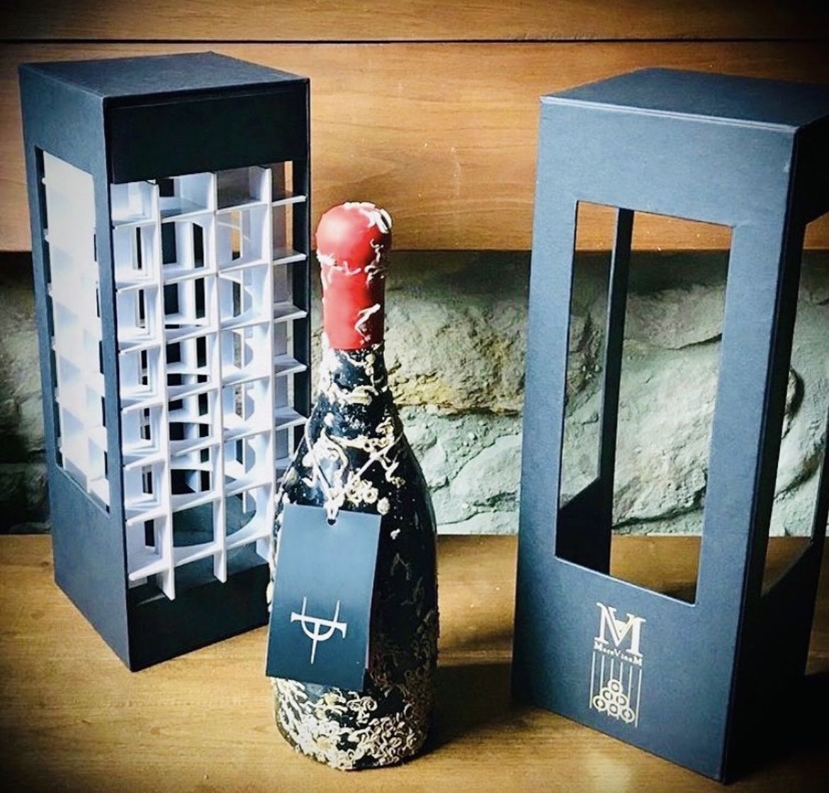Vino: Vin sous-marin DO Toro – Nuovo e nell'imballaggio originale da St-Prex venduto da mar_f6t6