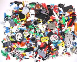 1.5 kg. Legoteile mit Minifiguren