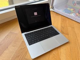 MacBook Pro 14" Zoll M2 Pro 2023 16/512 GB