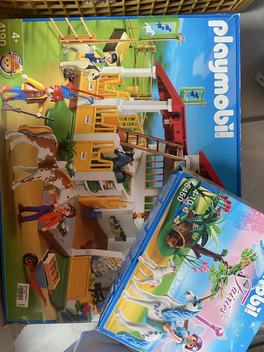 Playmobil Spielzeuge: Playmobil Stall und Einhorn – Gebraucht aus Rüti ZH von Joy_T