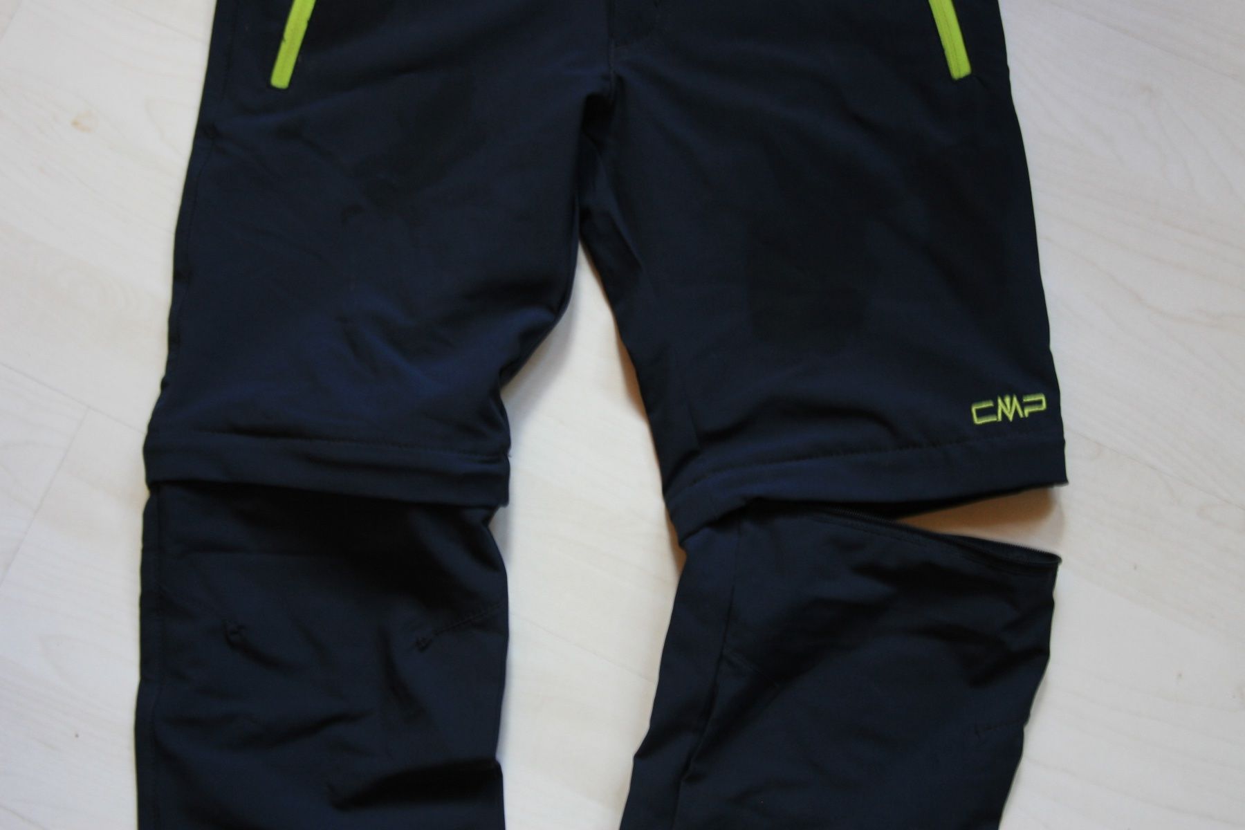 CMP Pantaloni: Zipp Off Wanderhose CMP Gr. 140 – Usato da Fislisbach venduto da lorgli 2