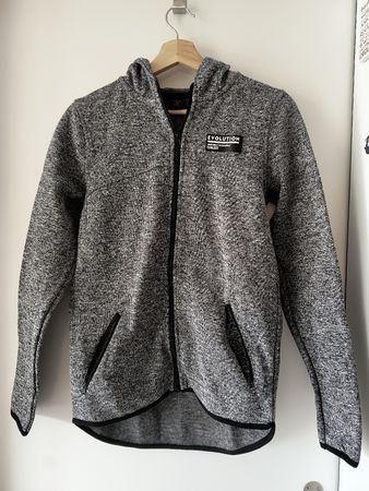 Jacke Jungen Gr. 158/164, ideal für den Uebergang!