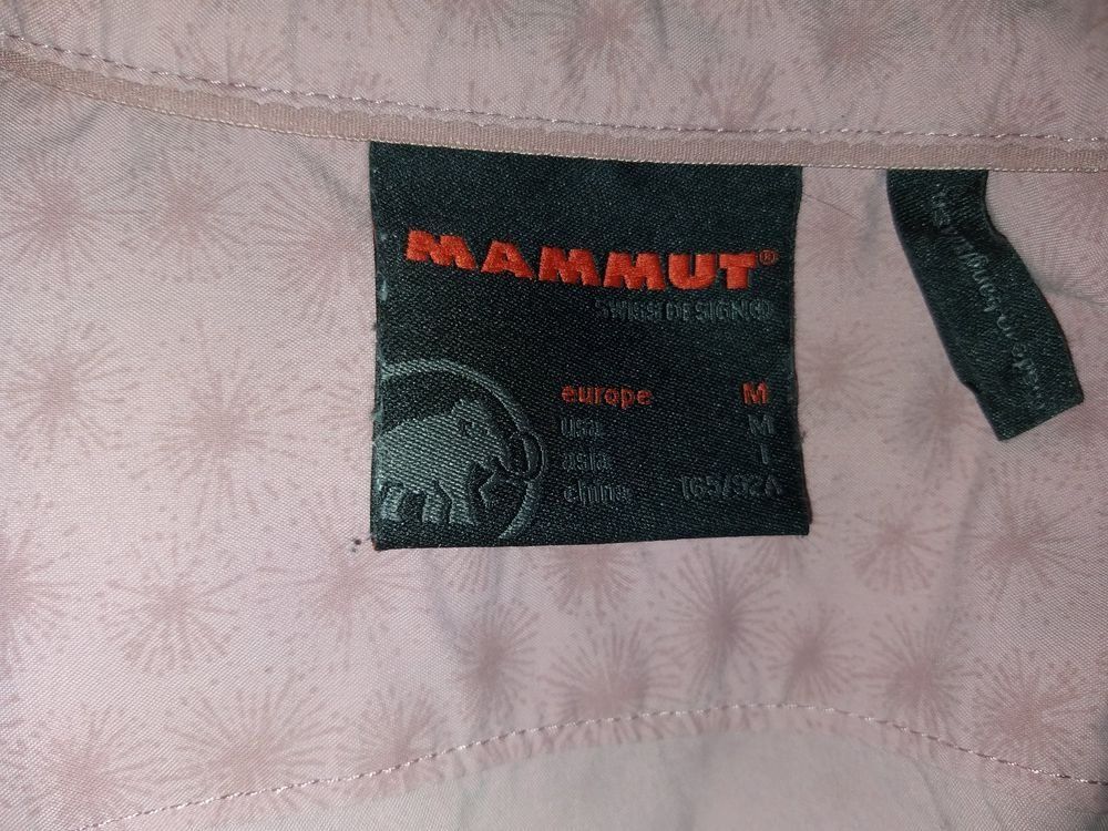 Mammut Blusen: Chemisier / Bluse MAMMUT  Taille / Grosse M.... – Gebraucht aus Cossonay-ville von Super-Price-Quality 8