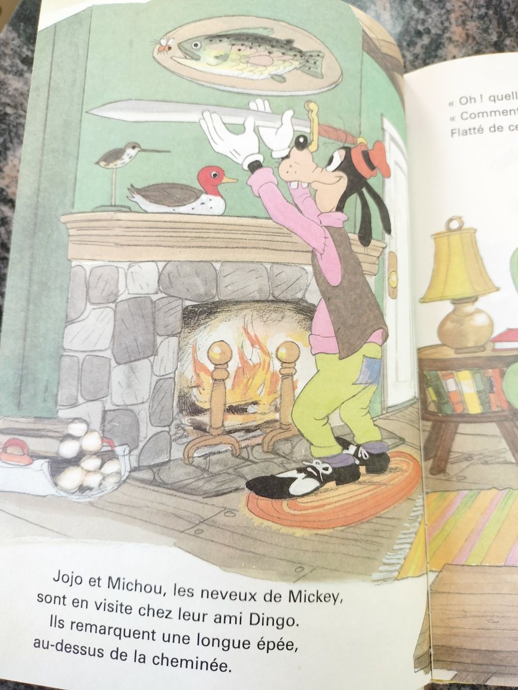 Livres: Dingo Et Le Dragon Walt Disney – D'occasion à Cortaillod par rozinna 3