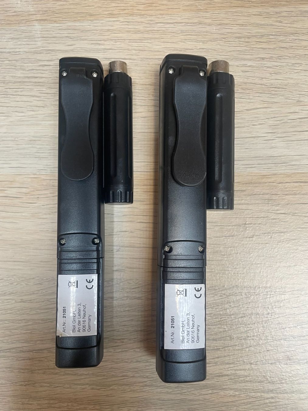 Lampade: 2x LED Arbeitslicht mit Magnet Teleskop – Nuovo e nell'imballaggio originale da Emmenbrücke venduto da Gzl-94 3