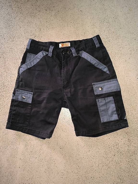 Pantaloni: Orix® Arbeitsshorts Gr. 40 – Usato da Wädenswil venduto da Cpaco