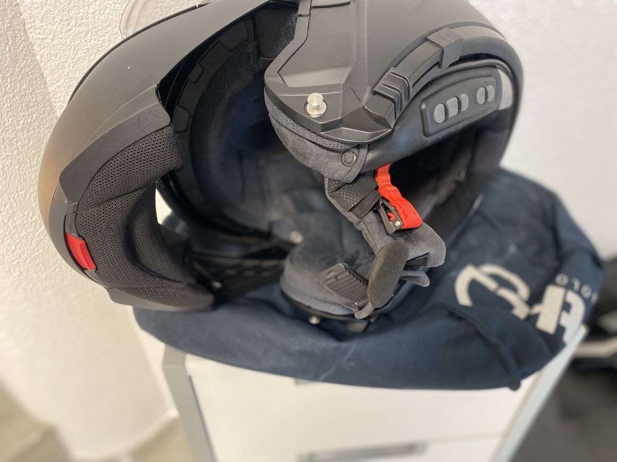 Schuberth Caschi & visiere: Schubert C3 Motorrad Klapphelm Gr 60-61 – Usato da Birrwil venduto da Bendegriz 2