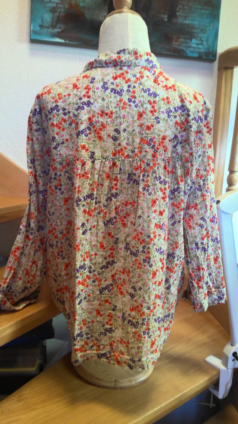 Esprit Blusen: Viskose-Bluse Esprit Gr. L – Gebraucht aus Uster von Esther_Hagmann 1