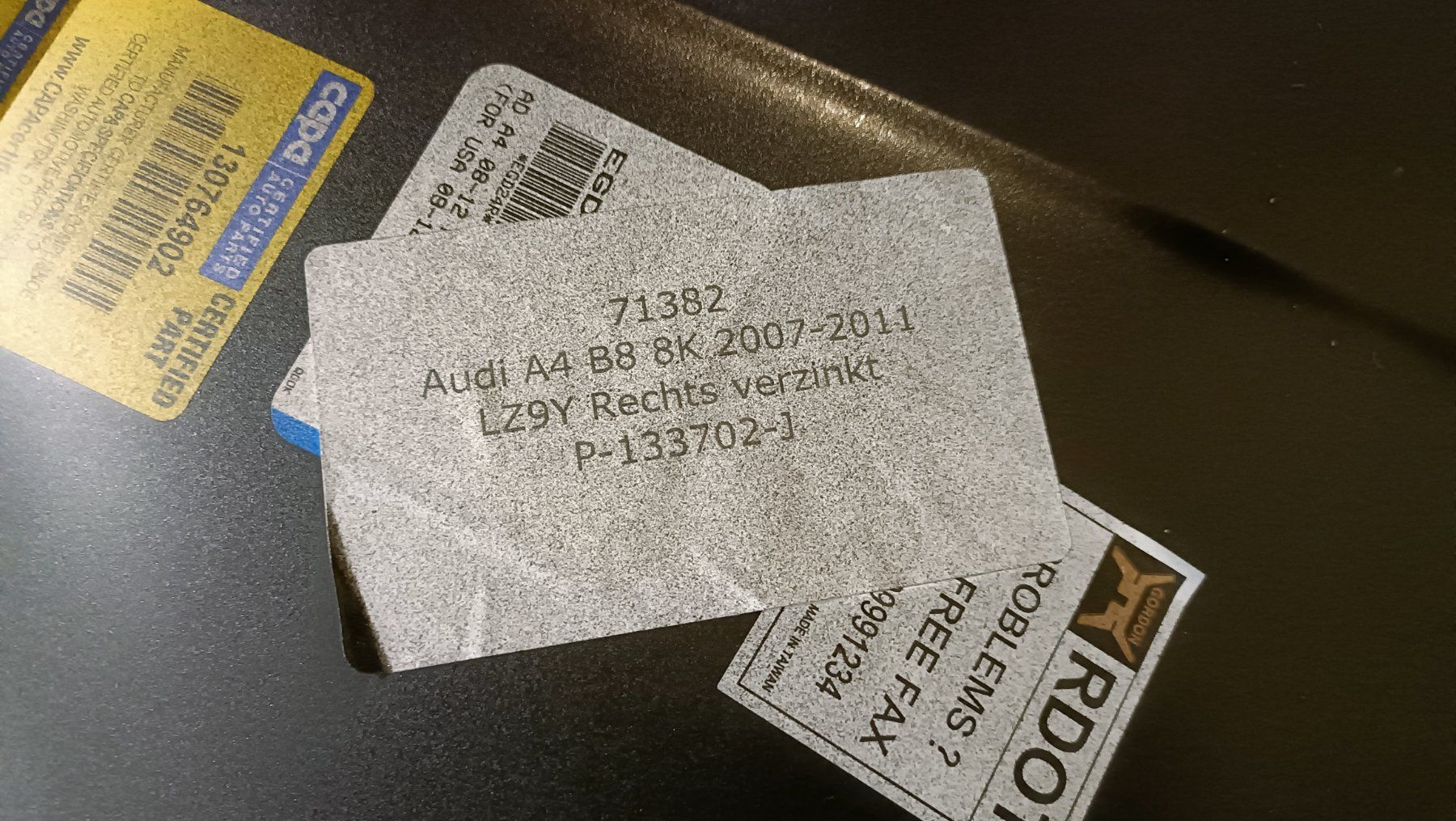Audi Tutti pezzi di ricambio auto: Kotflügel rechts Audi A4 – Nuovo (secondo la descrizione) da Einsiedeln venduto da fro_khb9 1