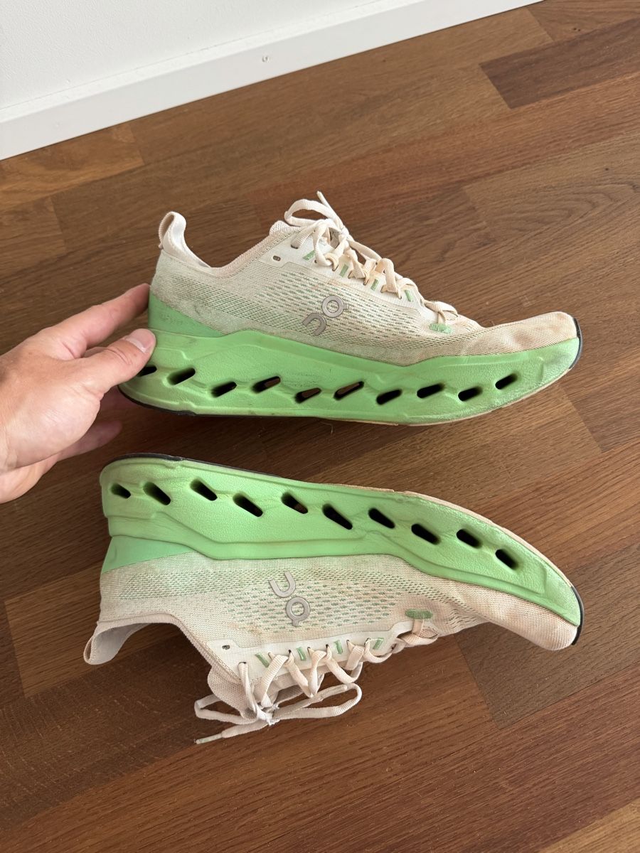 On Scarpe da uomo: On Cloudsurfer Max – Usato da Zürich venduto da Gamefan 1