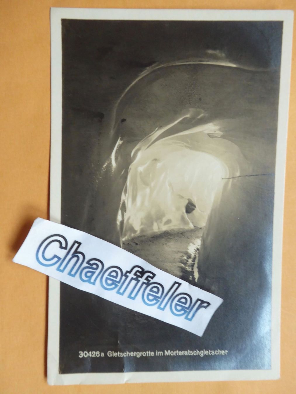 Cartoline postali: 1927 Gletschergrotte im Moerteratschgletscher – Usato da Zürich venduto da Chaeffeler