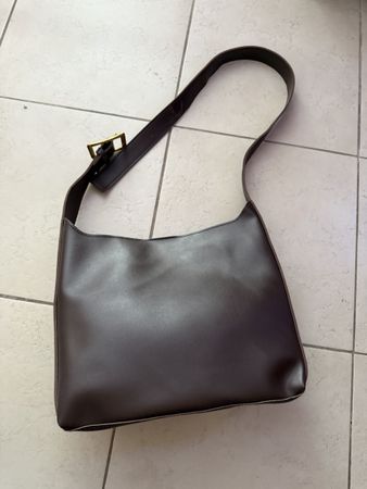 Elegante braune Handtasche – Perfekt für den Herbst!