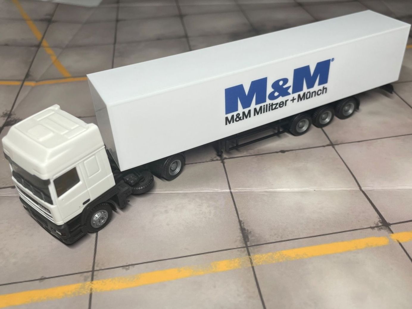 Herpa Modellini d'auto: DAF 97 Militzer & Münch 1/87 HO – Nuovo e nell'imballaggio originale da Hochfelden venduto da aviatikboerse_top
