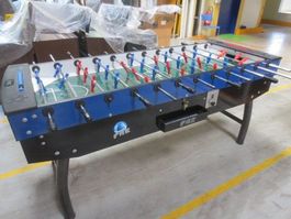 Fusballtisch mit Münzeinwurf für 6 Spieler