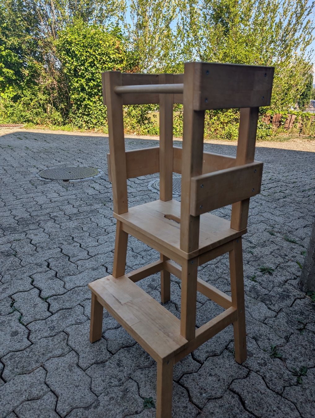 Stühle: Wooden child learning tower / Lernturm Holz – Gebraucht aus Thalwil von cyggy 1