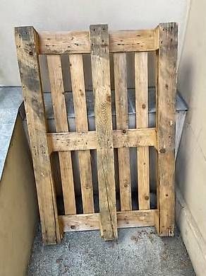 Pallets: Palette - Gratid – Usato da St. Gallen venduto da rime82