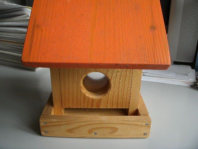 Casette per uccelli: Vogelhäuschen Futterhäuschen  NEU – Nuovo (secondo la descrizione) da Zürich venduto da Tivoli2