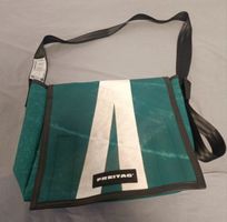 Freitag F21 Nightclub