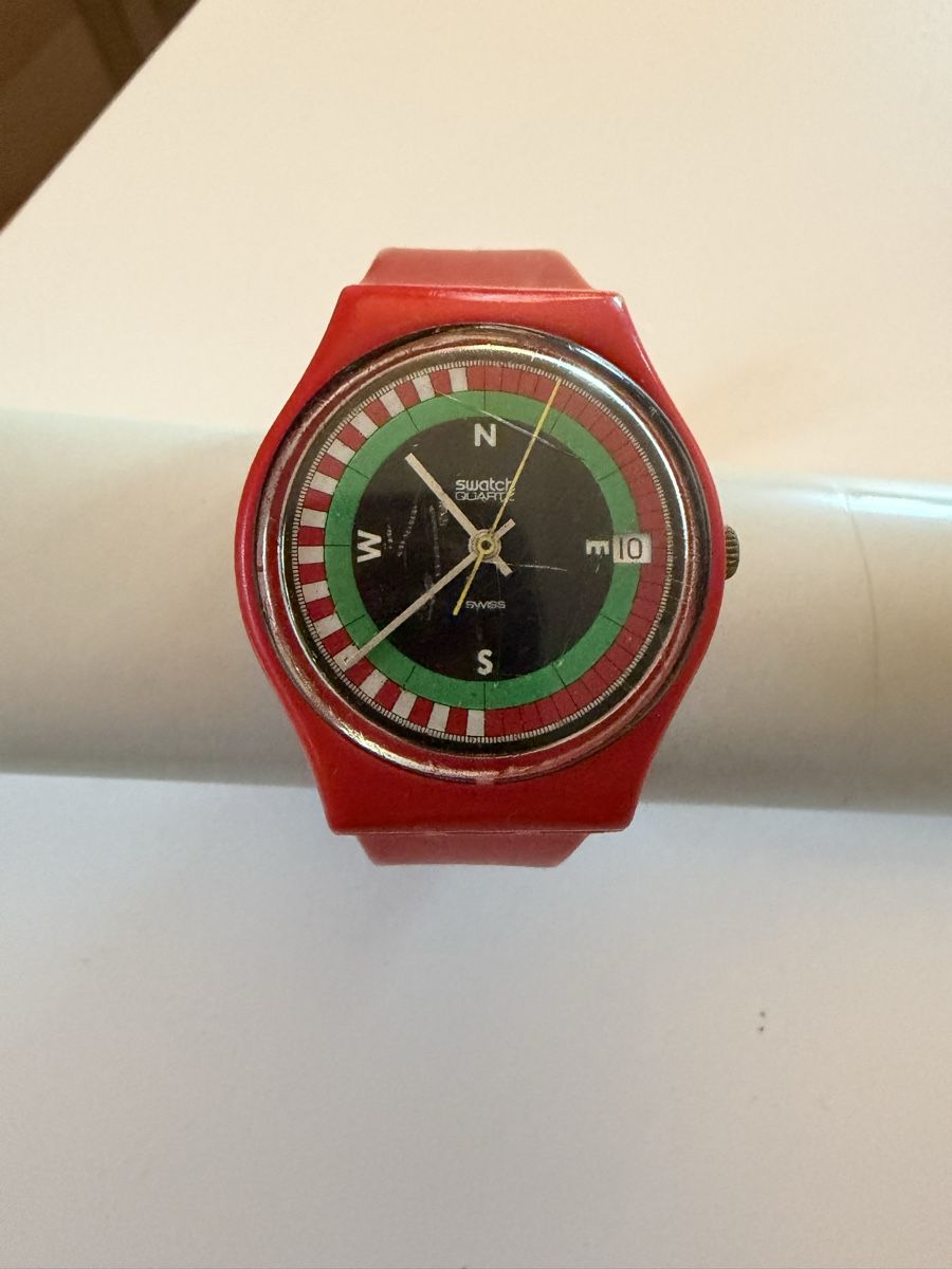 Swatch Orologi: Montre Swatch Compass GR400 de 1984 – Usato da Etagnières venduto da Sorciere