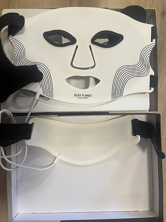Cura del viso: Rotlichttherapiemaske – Usato da Basel venduto da MiJu 1