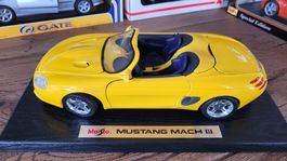 Mustang Mach III 1:18 Maisto