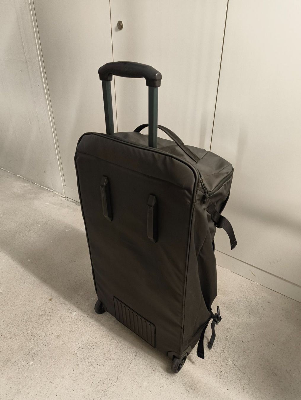 Deuter Reisekoffer: Deuter Aviant Duffel Pro Movo 90 – Neu (gemäss Beschreibung) aus Wettingen von pauline-frank
