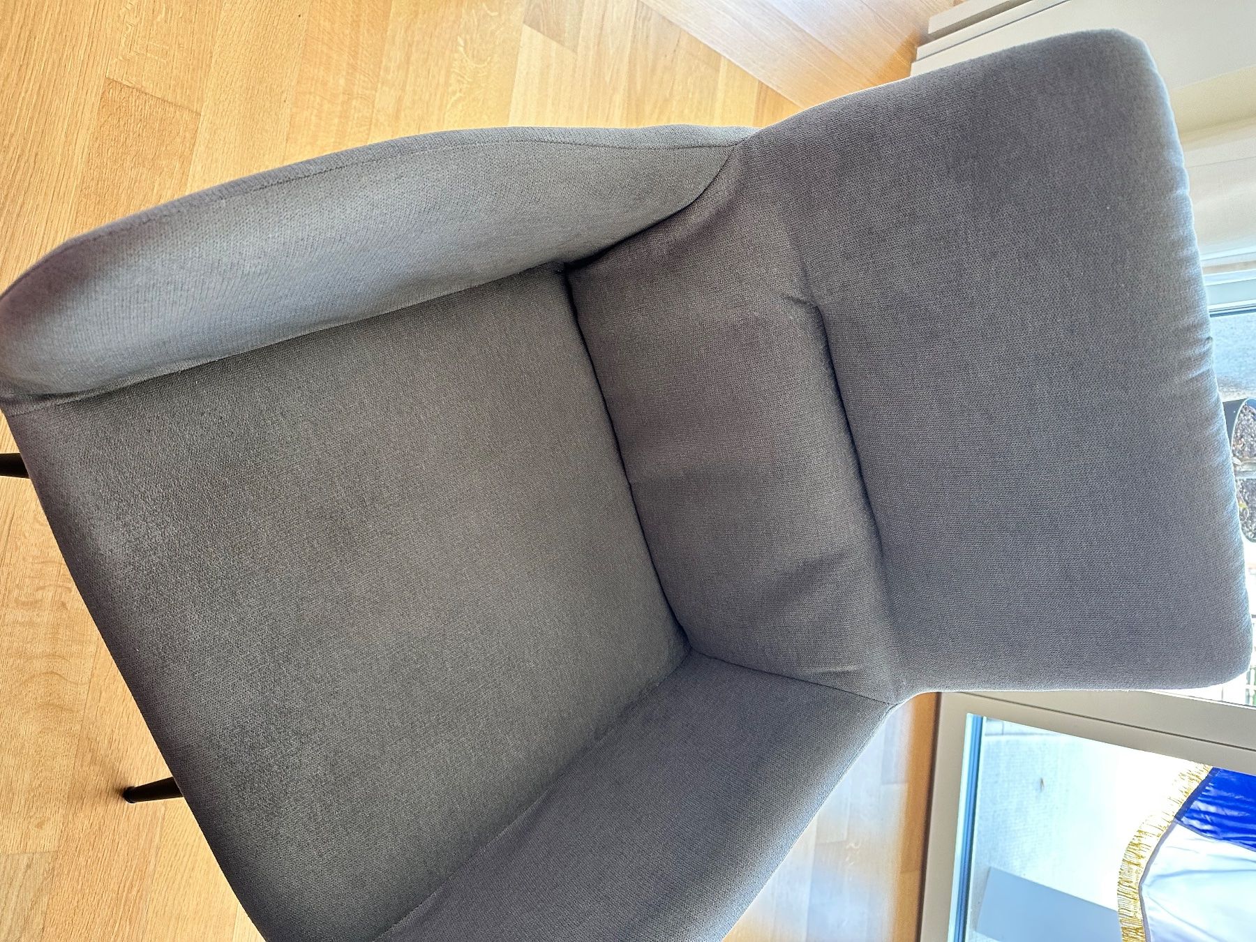 Micasa Set de table et chaises: Moderner Esstisch mit 4 Stühlen – D'occasion à Wädenswil par mar_8jg5 2